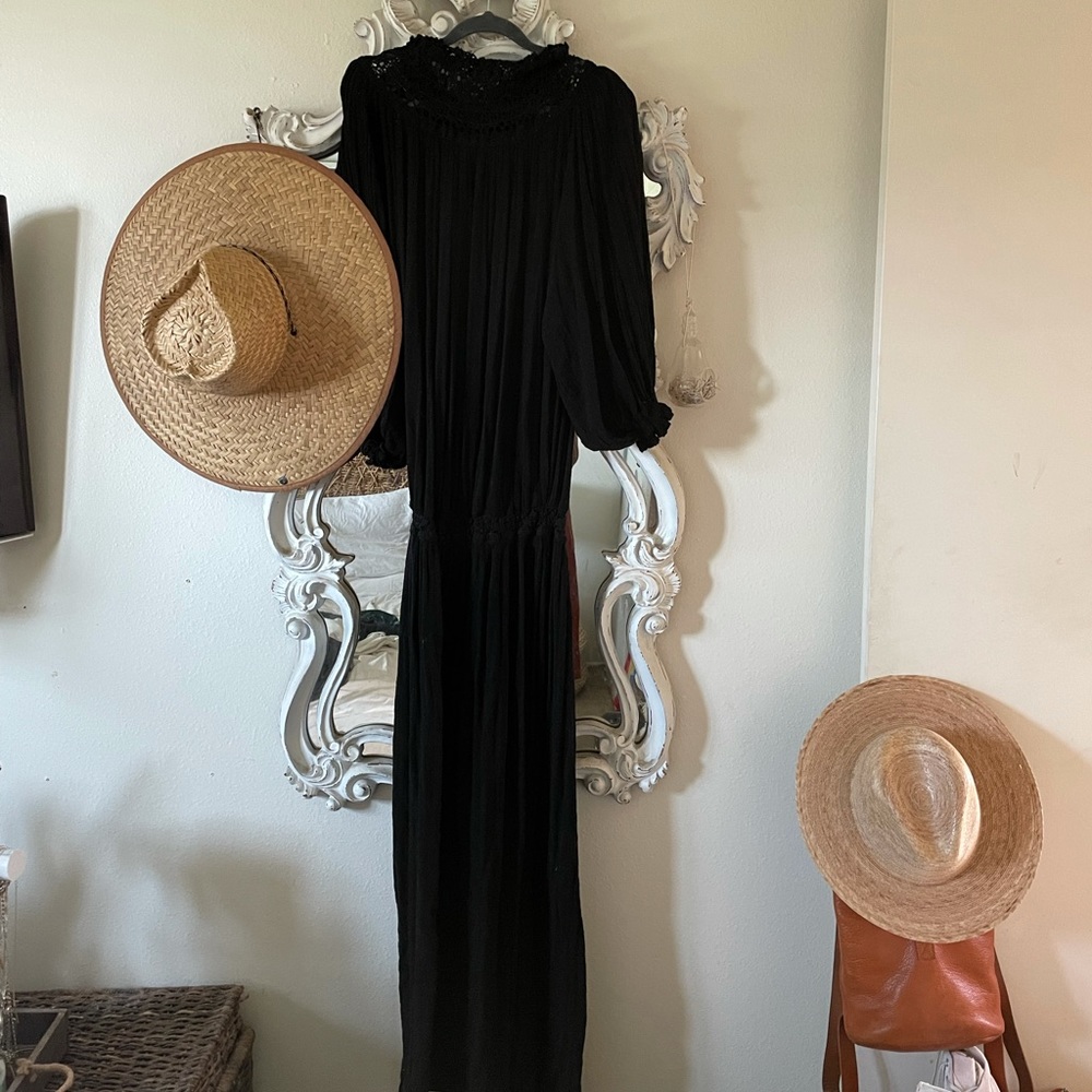 Gauze off shoulder Goddess Maxi